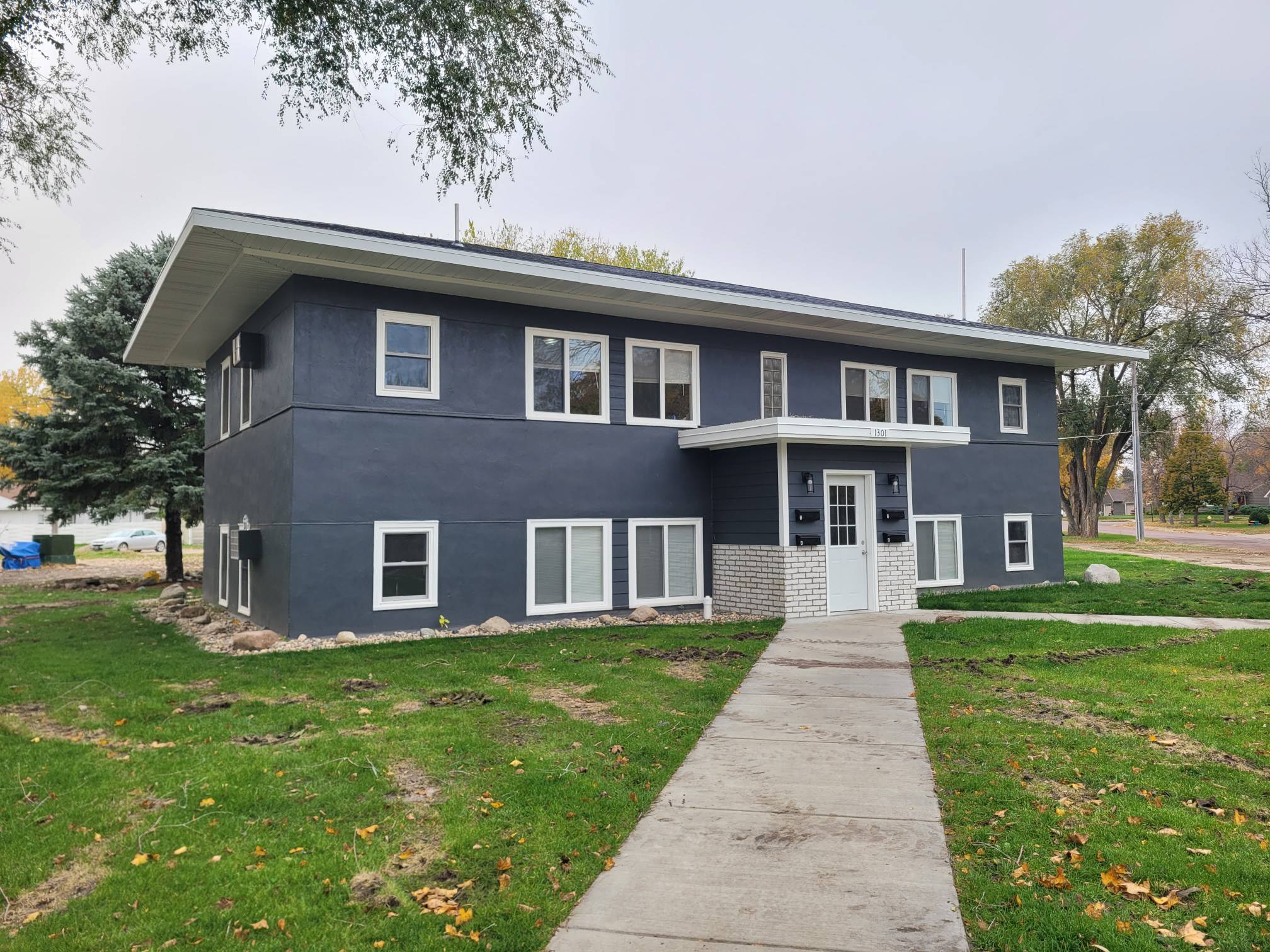 1301 Iowa Avenue Southeast - D